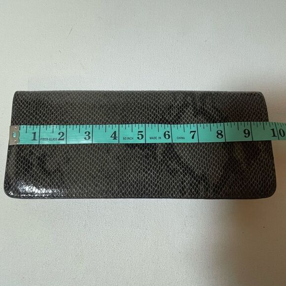 Anne Taylor Leather Shoulder Bag in Python Print - Picture 3 of 11